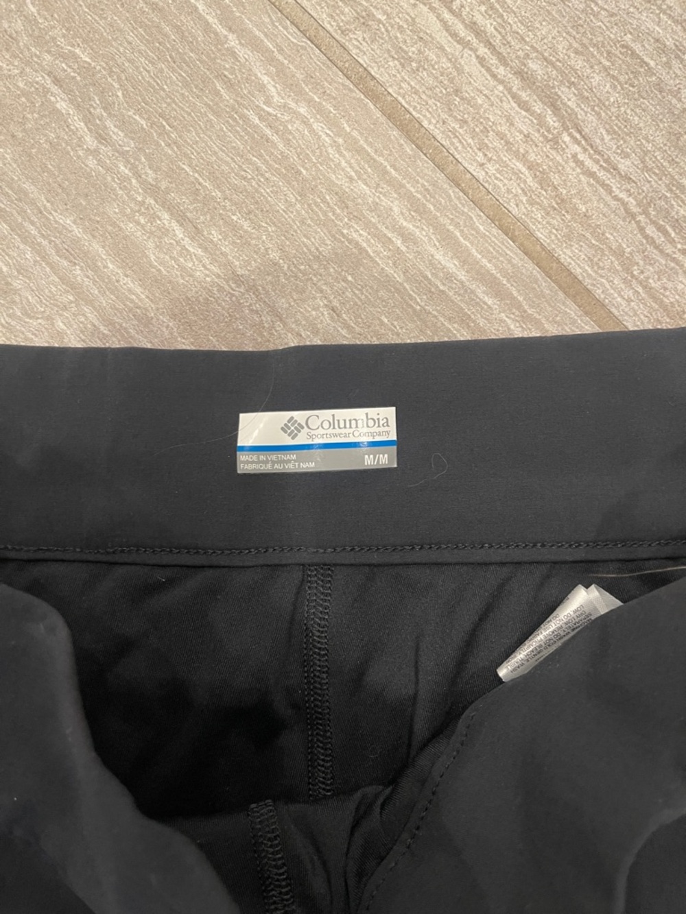 Columbia Black Mini Skort with Side Drawcord - Picture 2 of 4